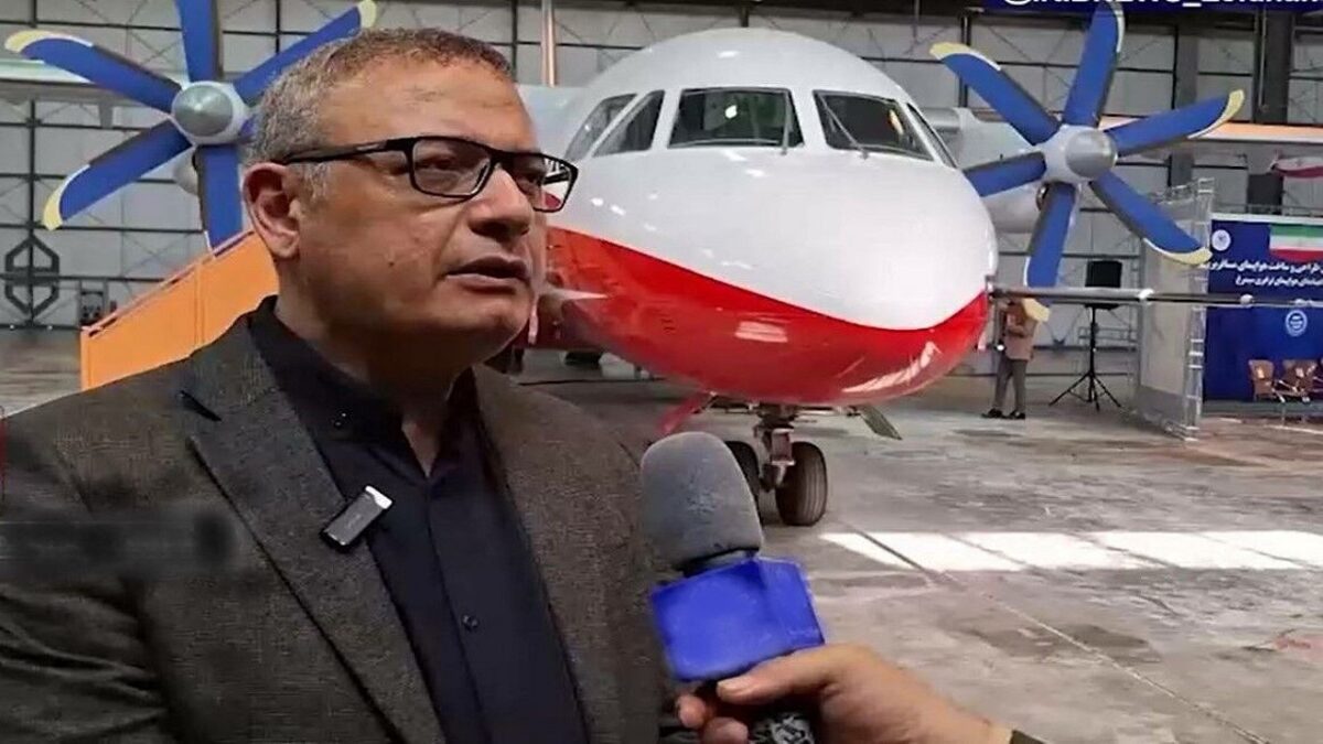 اولین هواپیمای تولید داخل پرواز کرد