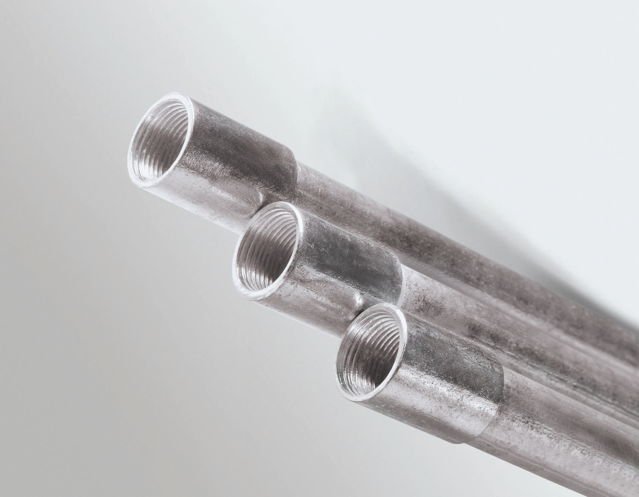 لوله برق مناسب