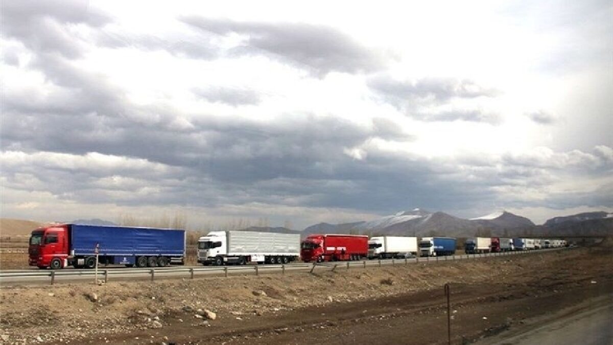 ترانزیت کالا از مرزهای زمینی کشور به مرز ۱۱ میلیون تُن رسید