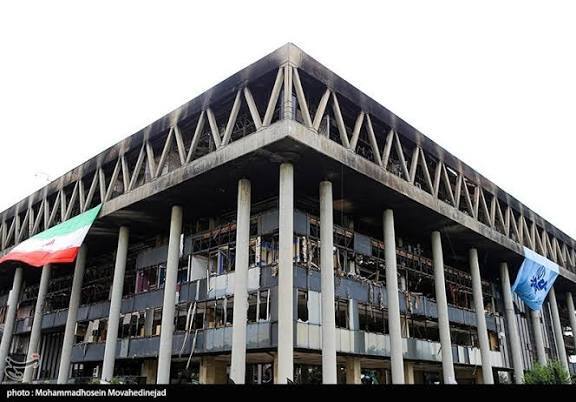 مسئولیت بازسازی ساختمان‌ شیشه‌ای به سازمان مجری واگذار شد