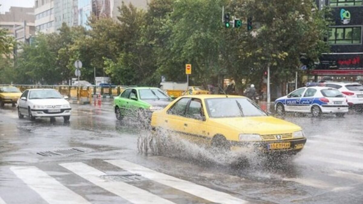 بارش باران در نوار شرقی و غربی کشور/افزایش نسبی دما از دوشنبه