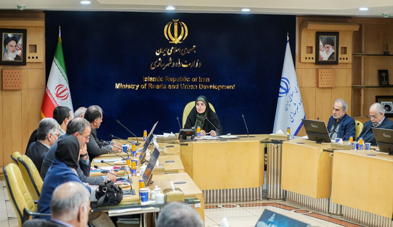 توسعه کریدور‌ها با جدیت دنبال می‌شود